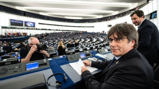 Carles Puigdemont en el Parlamento Europeo Carles Puigdemont en el Parlamento Europeo