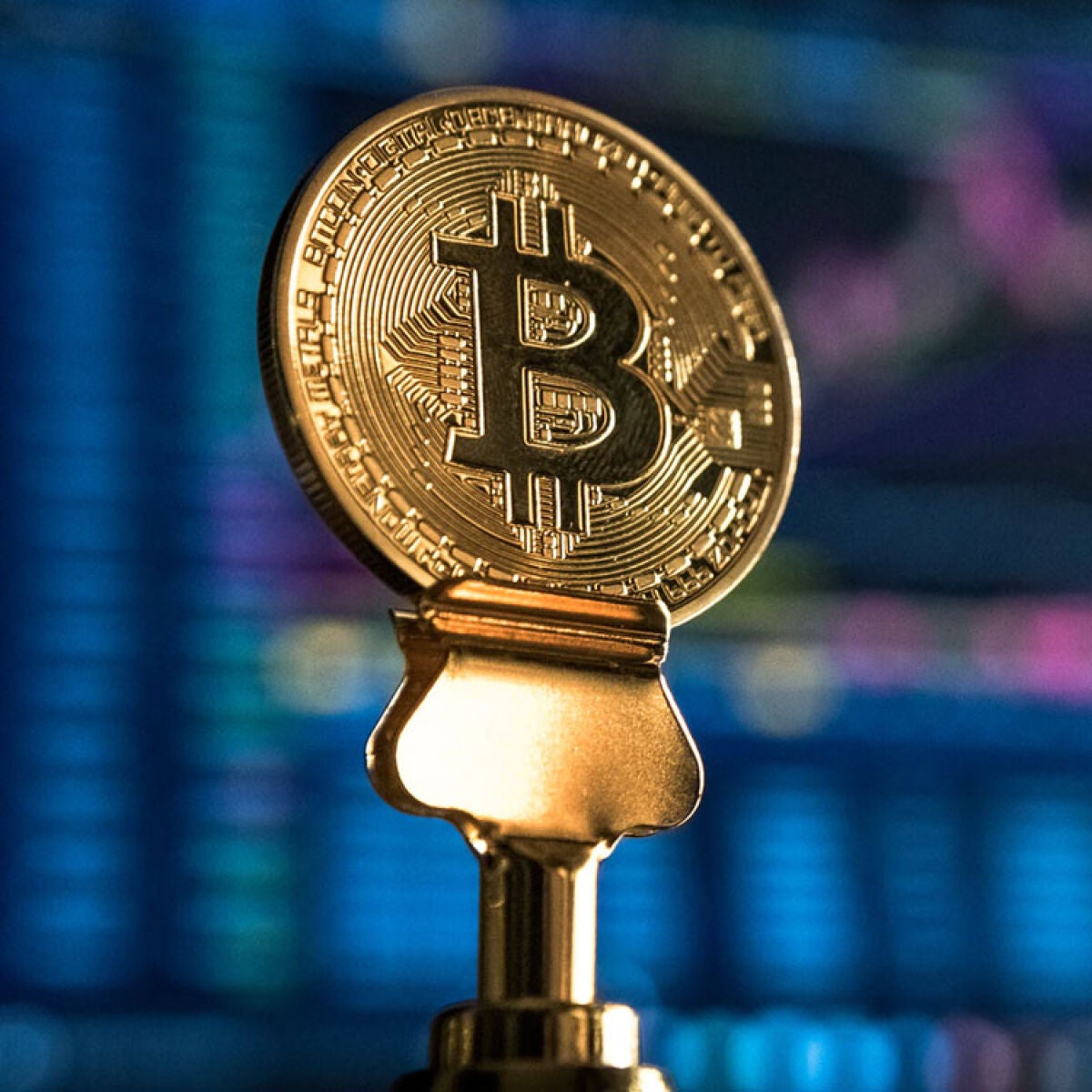 Bitcoin: ¿Por qué motivos sube o baja su precio?
