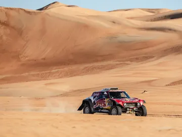 Carlos Sainz y Lucas Cruz. Carlos Sainz y Lucas Cruz.