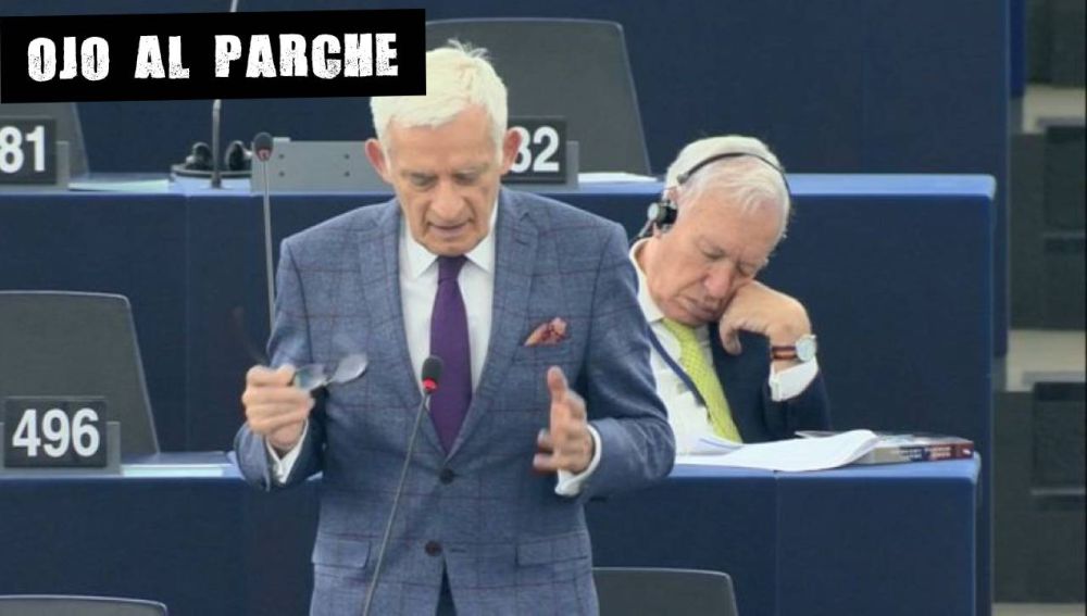 García- Margallo, dormido en el Parlamento Europeo