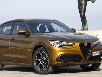 Alfa Romeo Stelvio Alfa Romeo Stelvio
