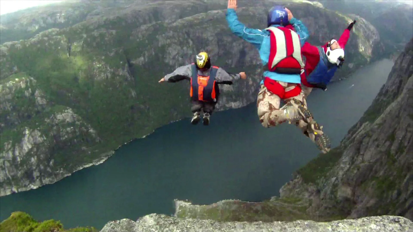 El salto base, el deporte más letal del mundo El salto base, el deporte más letal del mundo