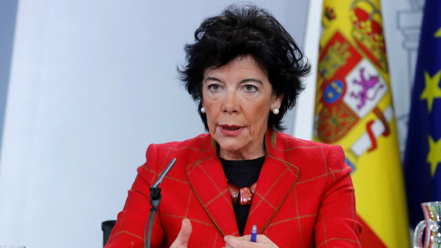Las becas para estudiar tendrán en cuenta criterios de renta y no los resultados académicos Las becas para estudiar tendrán en cuenta criterios de renta y no los resultados académicos