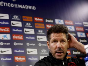 Diego Pablo Simeone, en una rueda de prensa. Diego Pablo Simeone, en una rueda de prensa.