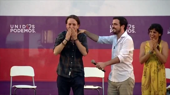 Pablo Iglesias y Alberto Garzón Pablo Iglesias y Alberto Garzón