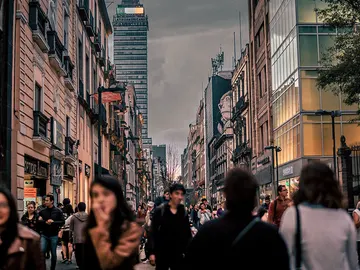 Pasean por las calles Pasean por las calles