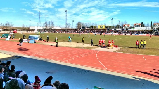 Las Pistas es el campo donde disputa sus partidos Unionistas Las Pistas es el campo donde disputa sus partidos Unionistas