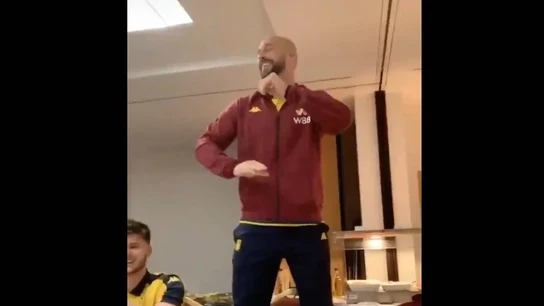 Pepe Reina, de bailes Pepe Reina, de bailes