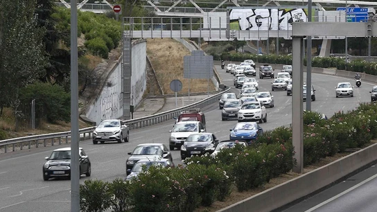 Imagen de archivo de desplazamientos por carretera Imagen de archivo de desplazamientos por carretera