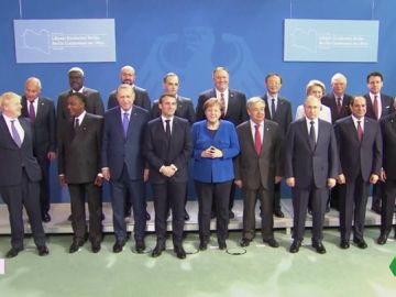 La conferencia internacional sobre Libia acuerda el alto el fuego y el embargo de armas La conferencia internacional sobre Libia acuerda el alto el fuego y el embargo de armas