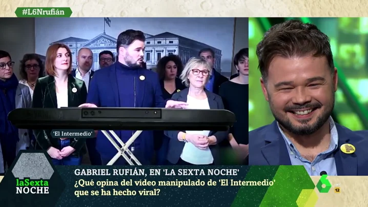 Rufián, cara a cara con su vídeo manipulado que se ha hecho viral: "Es un honor, doy para mucho de esto" Rufián, cara a cara con su vídeo manipulado que se ha hecho viral: "Es un honor, doy para mucho de esto"