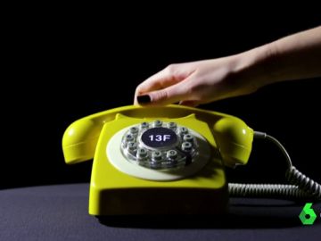Imagen del teléfono amarillo de la conciliación. Imagen del teléfono amarillo de la conciliación.