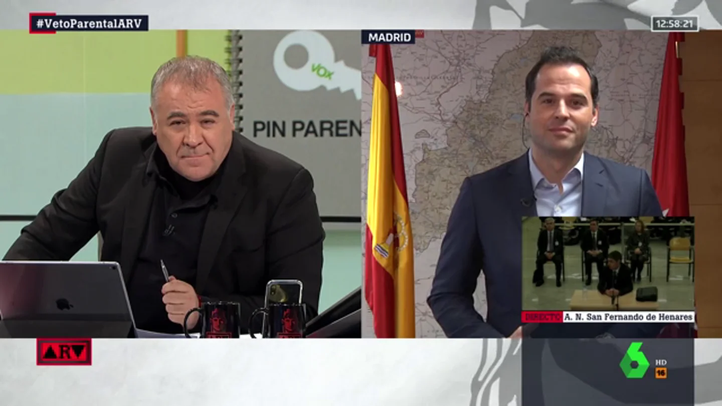 Cs rechaza el veto parental de Vox a cambio de apoyar los presupuestos: "Si lo que quieren es desautorizar a los docentes, no lo aceptaremos" Cs rechaza el veto parental de Vox a cambio de apoyar los presupuestos: "Si lo que quieren es desautorizar a los docentes, no lo aceptaremos"