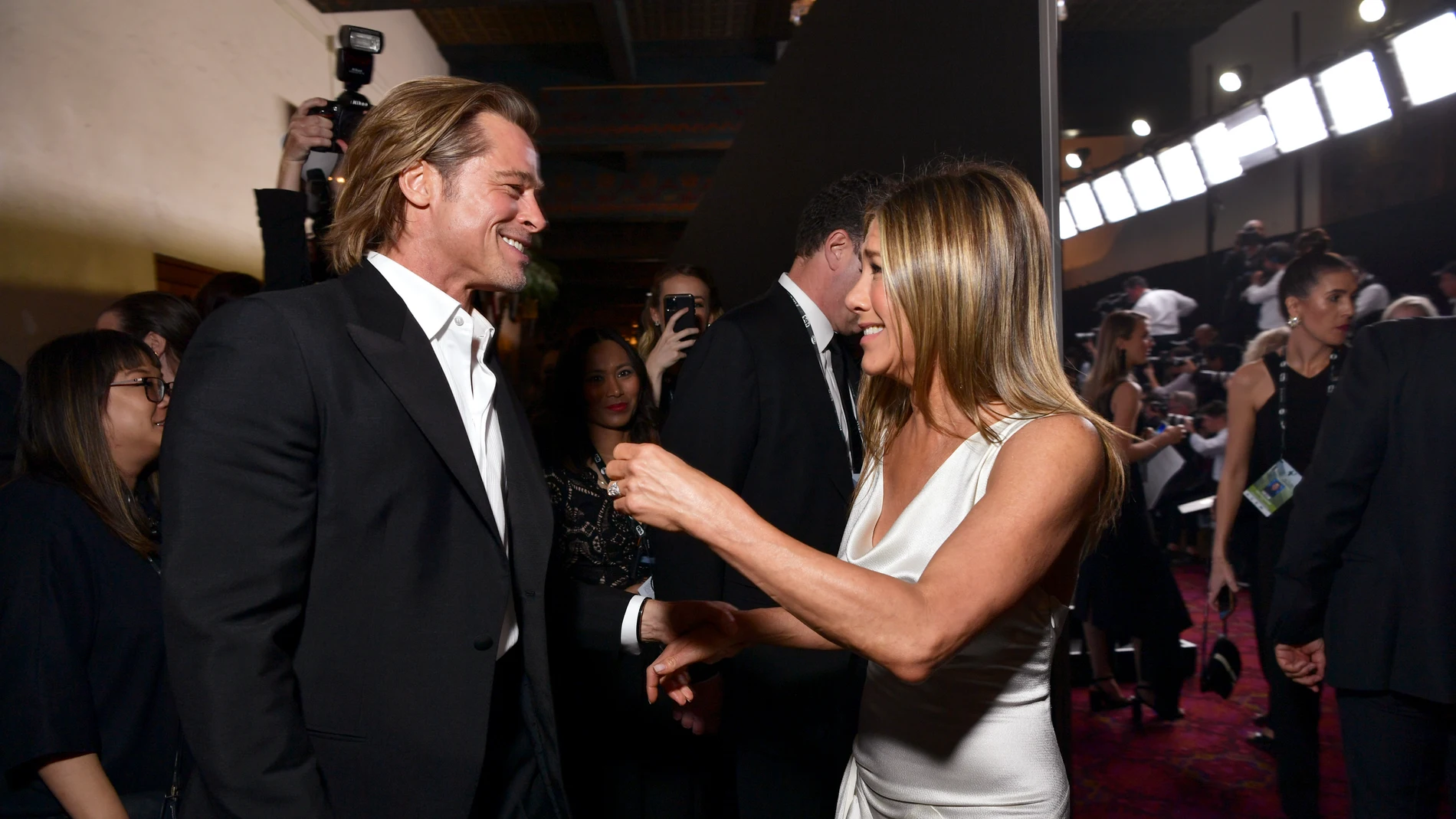 Brad Pitt y Jennifer Aniston durante su reencuentro en los SAG Awards 