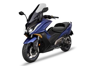 Kymco AK 550