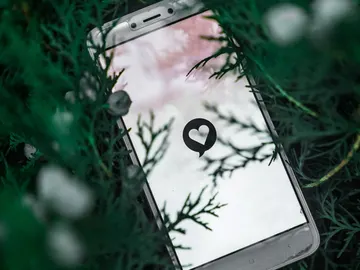 Apps de citas en el móvil. Apps de citas en el móvil.