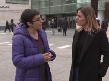 Las 'lagunas' en la investigación del accidente de Metro de Valencia: "La caja negra la borró un directivo de Ferrocarrils esa noche" Las 'lagunas' en la investigación del accidente de Metro de Valencia: "La caja negra la borró un directivo de Ferrocarrils esa noche"