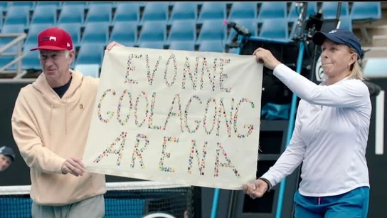 McEnroe y Navratilova durante el Open de Australia McEnroe y Navratilova durante el Open de Australia