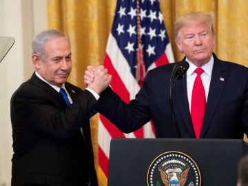 Trump junto a Netanyahu Trump junto a Netanyahu