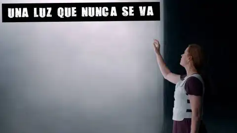Fotograma de la película La llegada de Denis Villeneuve Una luz que nunca se va