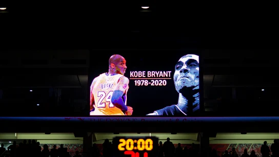 Uno de los múltiples homenajes en memoria de Kobe Bryant Uno de los múltiples homenajes en memoria de Kobe Bryant