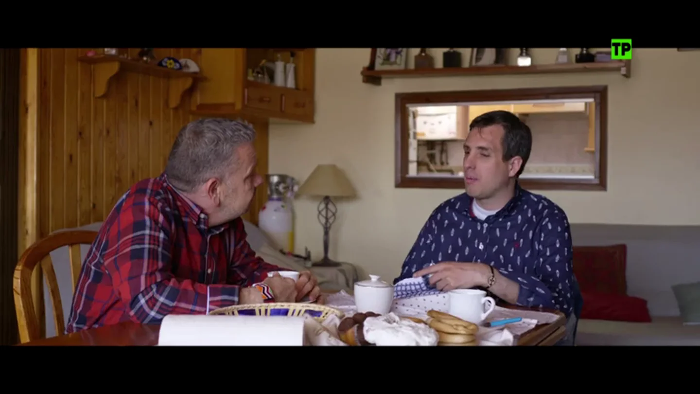 Chicote conoce los sueños de Eric y Dara en Auténticos Chicote conoce los sueños de Eric y Dara en Auténticos
