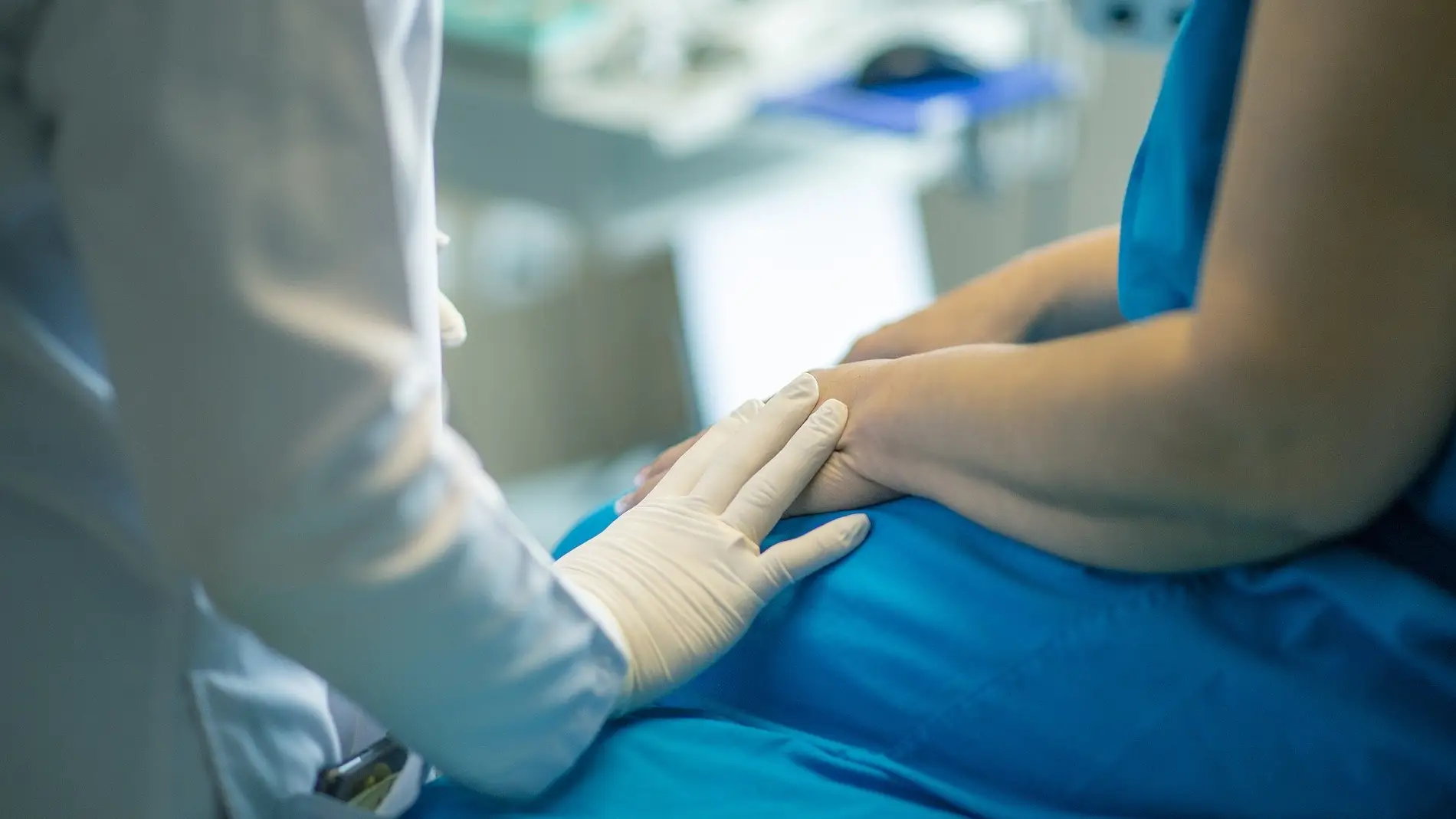 Los voluntarios y su gran labor en la lucha contra el cáncer: acompañamiento, conciliación y consuelo