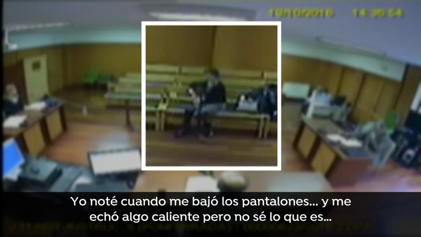 El llanto de la mujer que se inventó que su expareja le echó pegamento en la vagina: "Eso quemaba" El llanto de la mujer que se inventó que su expareja le echó pegamento en la vagina: "Eso quemaba"