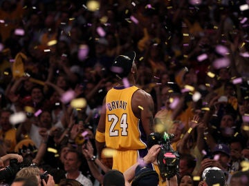Kobe Bryant en una celebración Kobe Bryant en una celebración