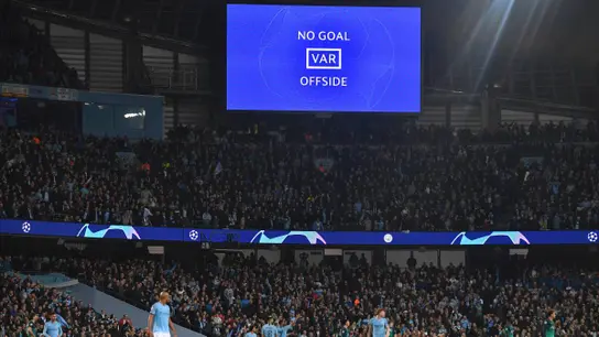 VAR VAR
