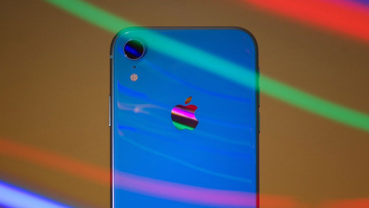 Este concepto en vídeo del iPhone 9 trae de vuelta el color Jet