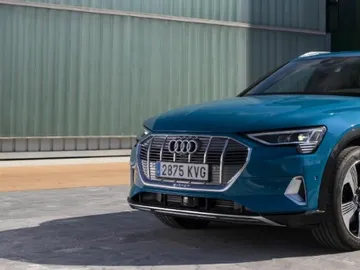 Audi e-tron 50 Audi e-tron 50