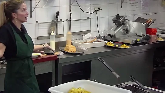 Gemma no está a la altura del reto de dirigir La Habana: "He ido lo más rápido que puedo, más ya no puedo" Gemma no está a la altura del reto de dirigir La Habana: "He ido lo más rápido que puedo, más ya no puedo"