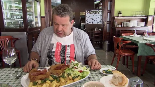 Alberto Chicote alucina con el tamaño del cachopo: "¡La virgen santa!" Alberto Chicote alucina con el tamaño del cachopo: "¡La virgen santa!"