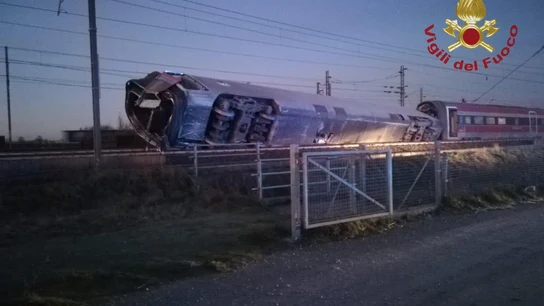 Así ha quedado el tren tras descarrilar en Casalpusterlengo Así ha quedado el tren tras descarrilar en Casalpusterlengo