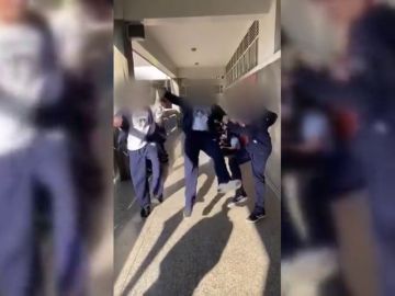 'Rompe cráneos', el peligroso reto viral entre adolescentes que alarma a los padres 'Rompe cráneos', el peligroso reto viral entre adolescentes que alarma a los padres