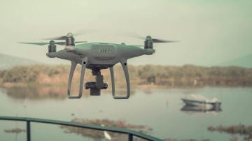 Drones para labores de vigilancia.
