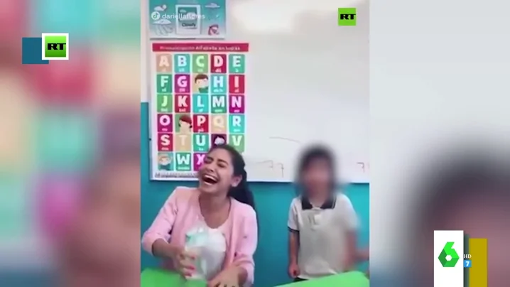 La cruel broma de una profesora de infantil a una niña que indigna al mundo