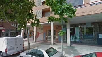 Un hombre se hace pasar por repartidor y acuchilla a una menor en la puerta de su casa en Zaragoza