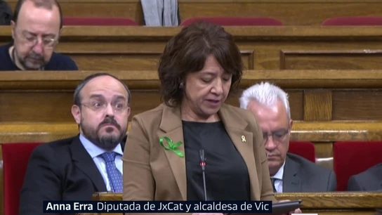 La alcaldesa de Vic (JxCAT) La alcaldesa de Vic (JxCAT)