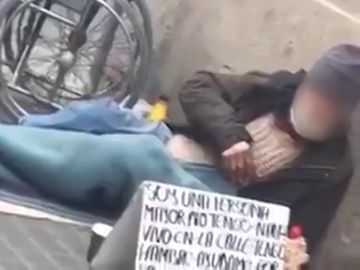 Detenidos por obligar a un hombre a practicar la mendicidad 18 horas al día en Barcelona sin comida ni bebida Detenidos por obligar a un hombre a practicar la mendicidad 18 horas al día en Barcelona sin comida ni bebida