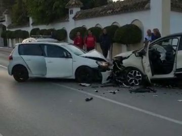 Choque frontal en Marbella Choque frontal en Marbella