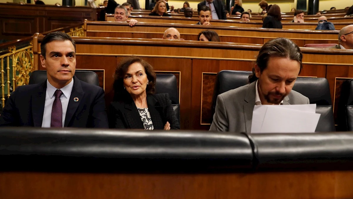 Pedro Sánchez, Carmen Calvo y Pablo Iglesias