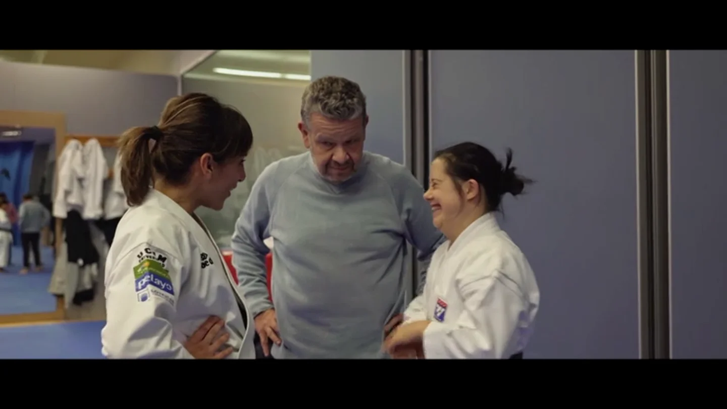 Andrea se lleva la sorpresa de su vida al conocer a su ídolo, la karateka Sandra Sánchez: "¡Te sigo por Instagram!" Andrea se lleva la sorpresa de su vida al conocer a su ídolo, la karateka Sandra Sánchez: "¡Te sigo por Instagram!"
