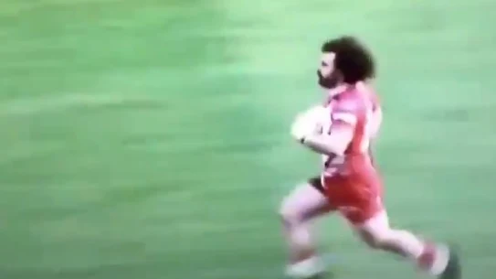 Jugador de rugby parecido a Mohamed Salah.