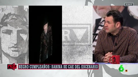 Iñaki López presenció la caída de Joaquín Sabina en pleno concierto: "Se hizo un silencio absoluto" Iñaki López presenció la caída de Joaquín Sabina en pleno concierto: "Se hizo un silencio absoluto"