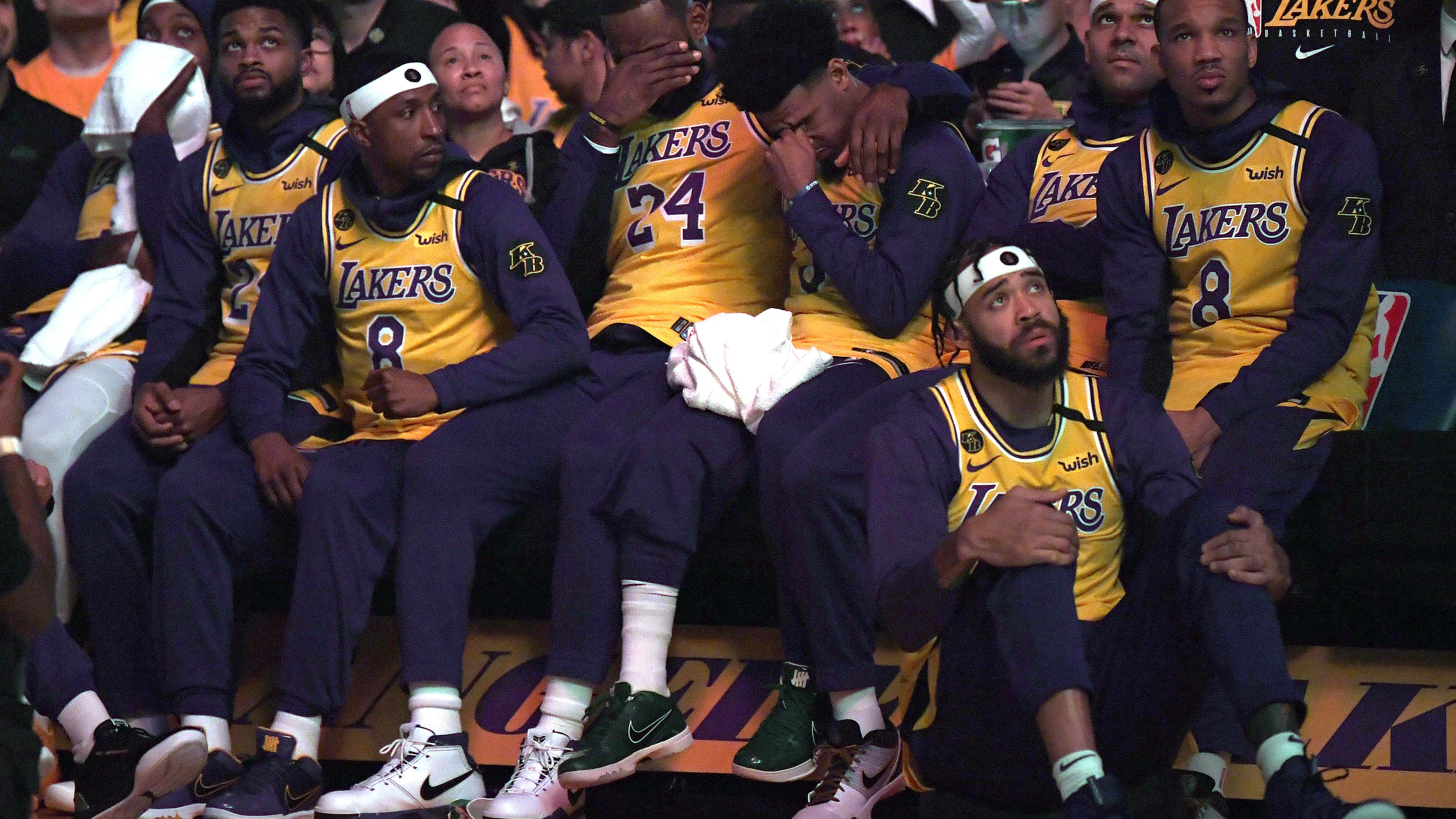 Los Lakers en un partido ante Portland