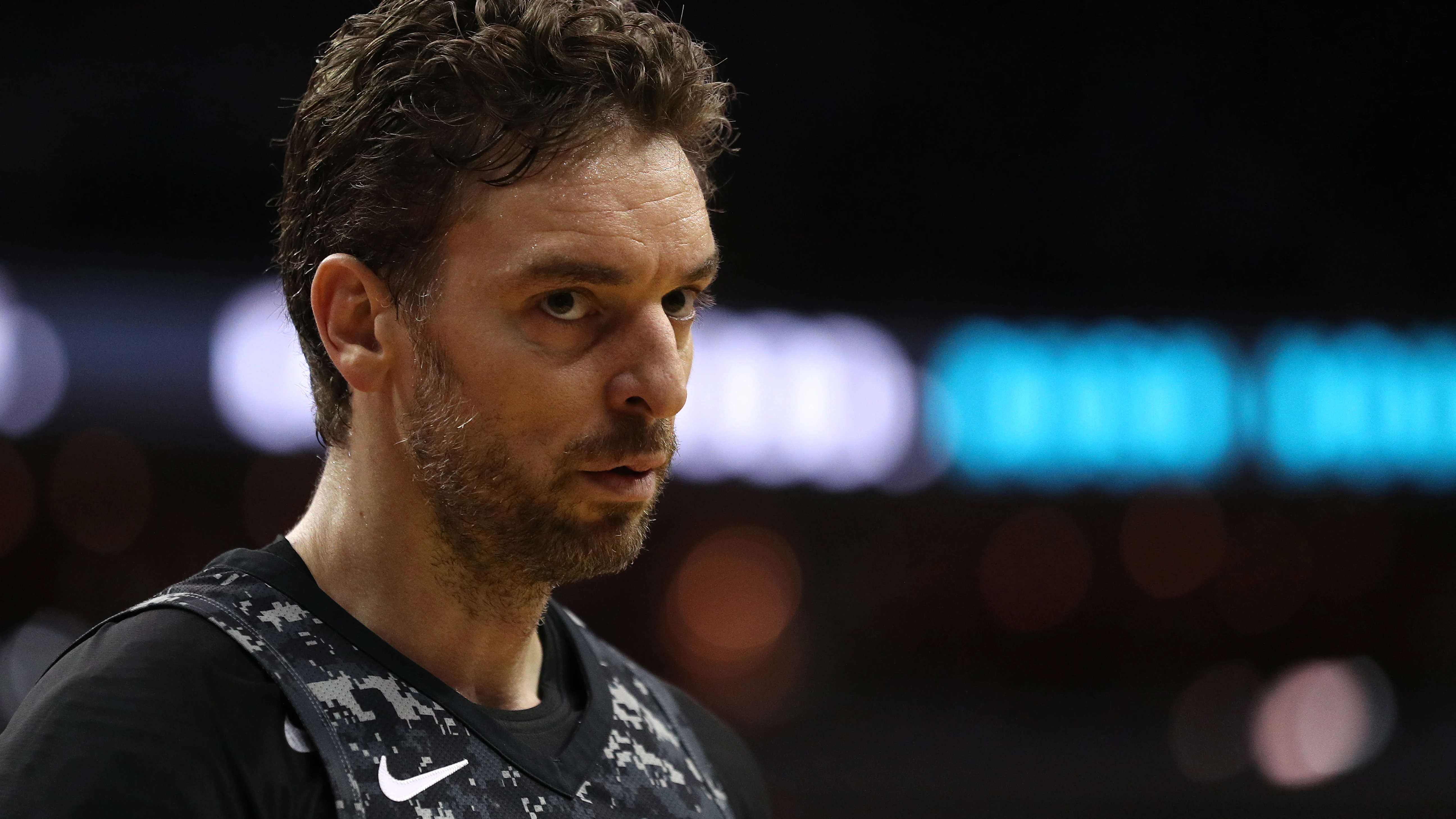 Pau Gasol durante un partido de los Spurs