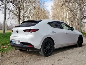 Mazda3 Skyactiv-X Mazda3 Skyactiv-X