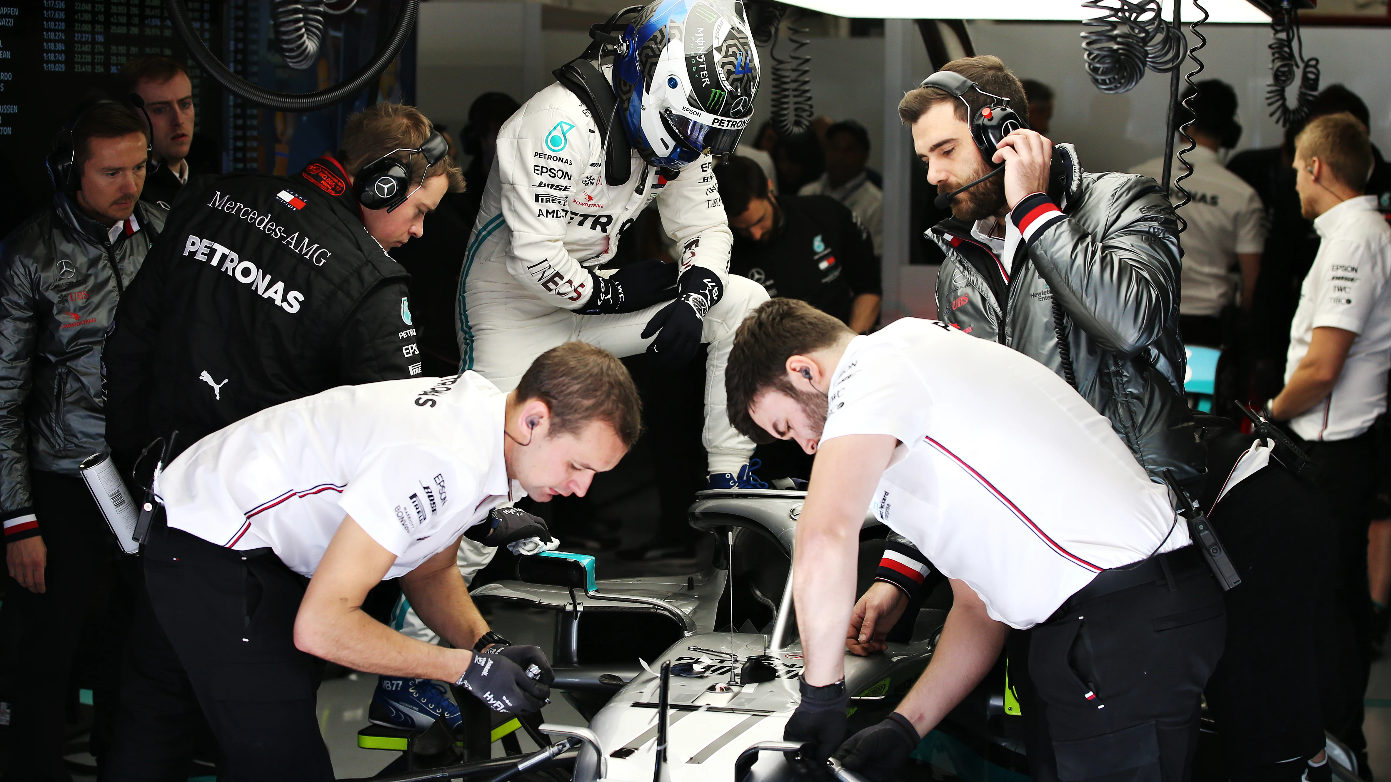 Valtteri Bottas en los test de pretemporada en Montmeló